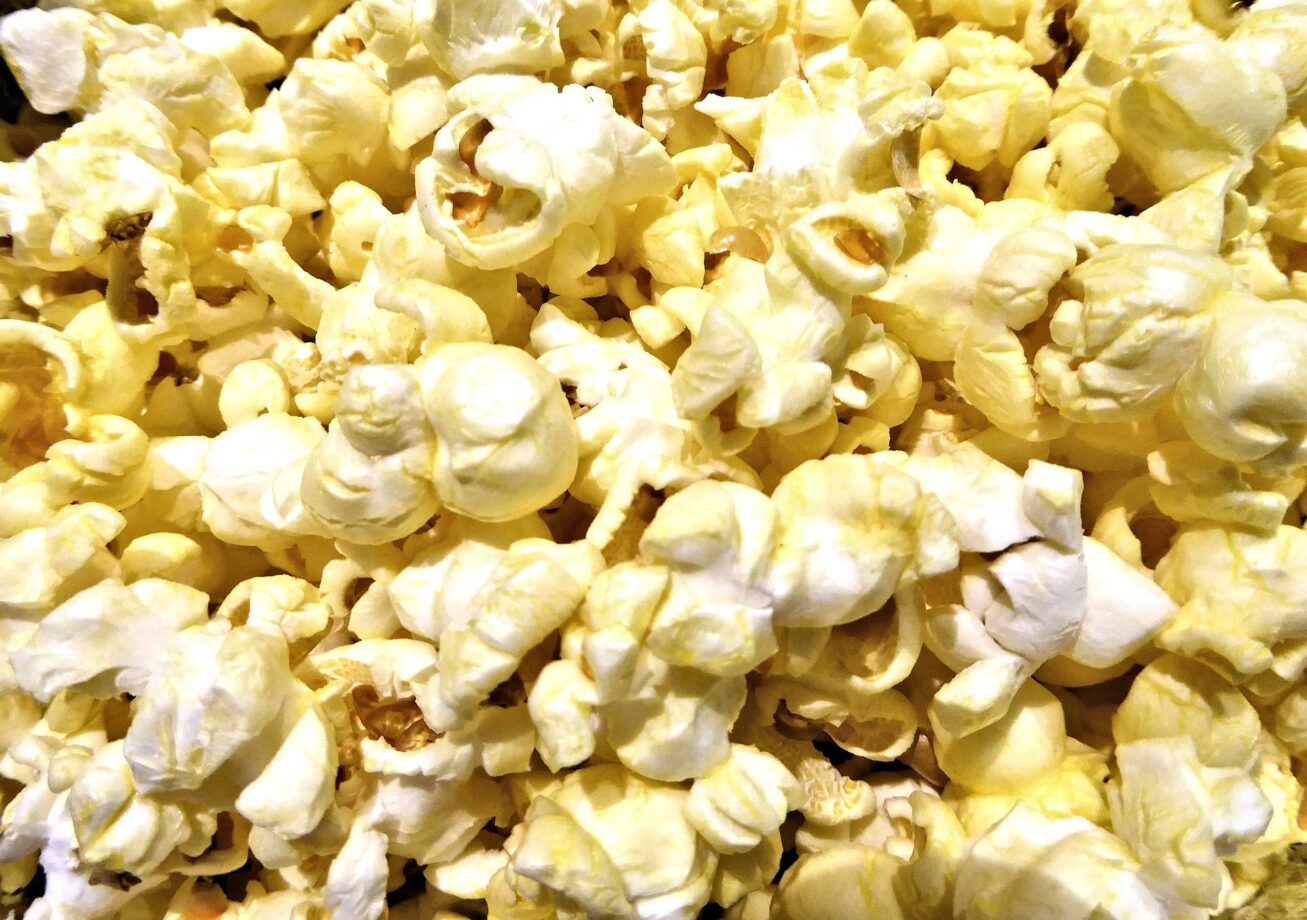 calorie pop corn