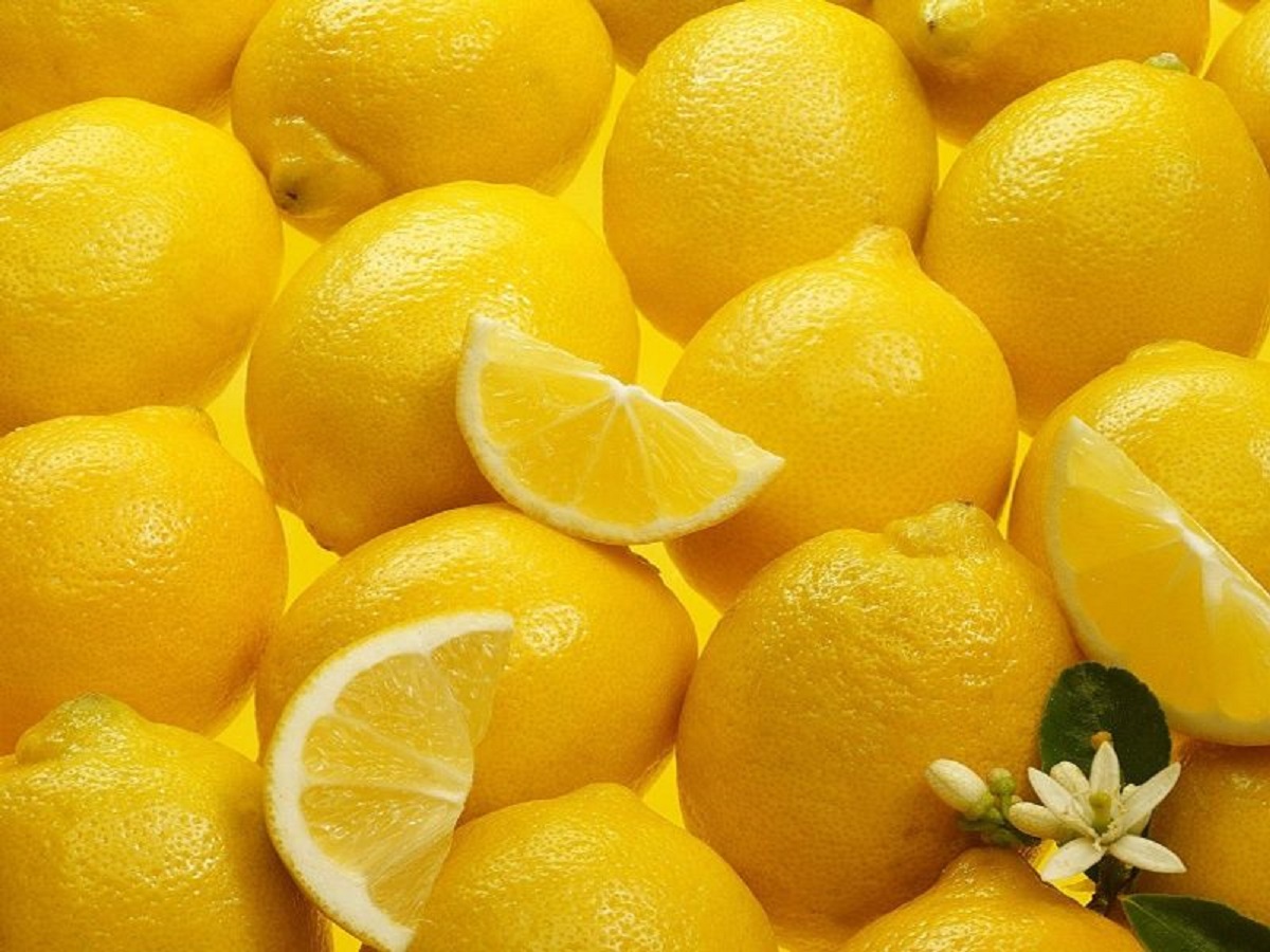 Tutti i benefici del limone