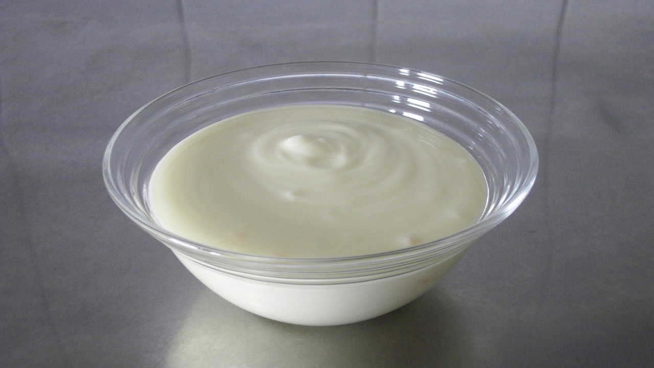 yogurt greco: proprietà, calorie e valori nutrizionali