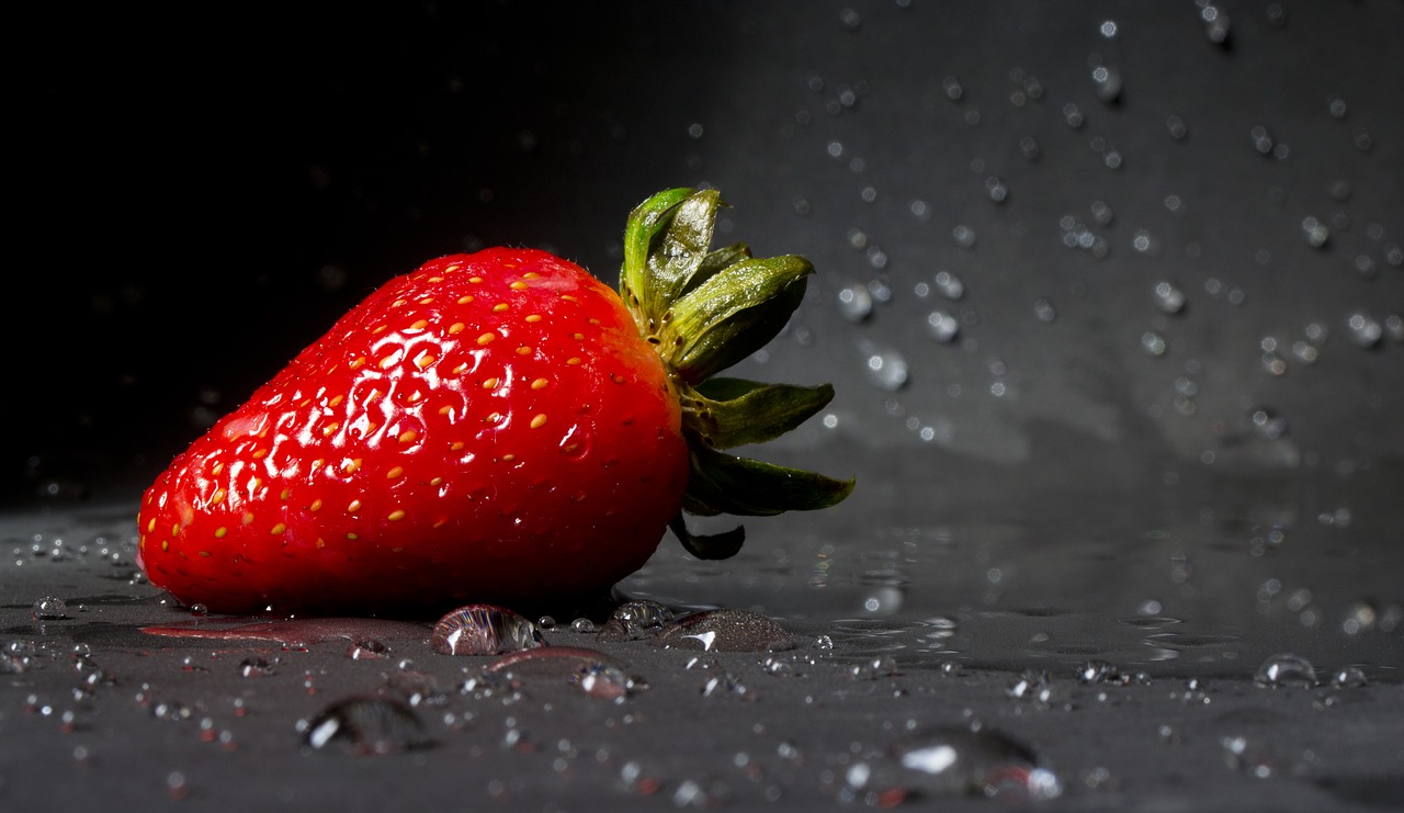 fragole proprietà terapeutiche