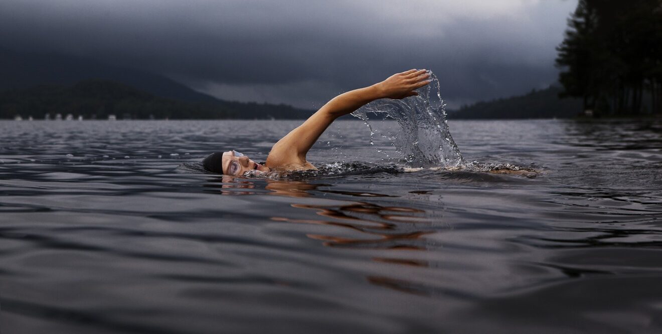 benefici psicologici nuoto