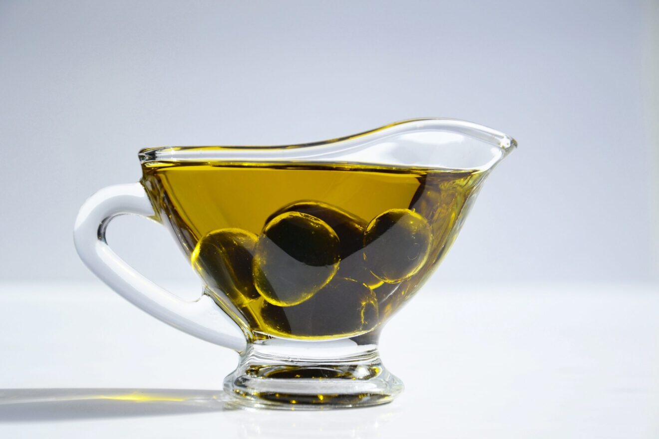 olio oliva benefici pelle