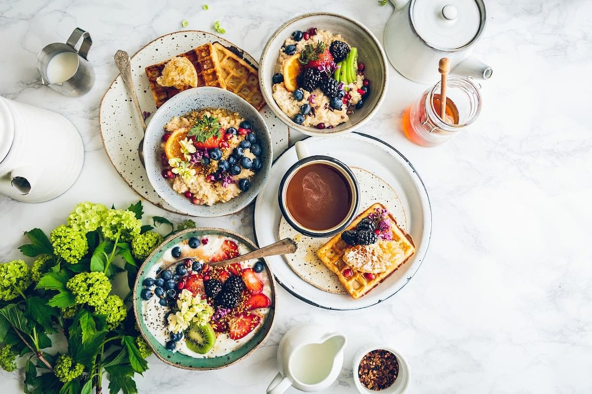 colazione abbondante mattino