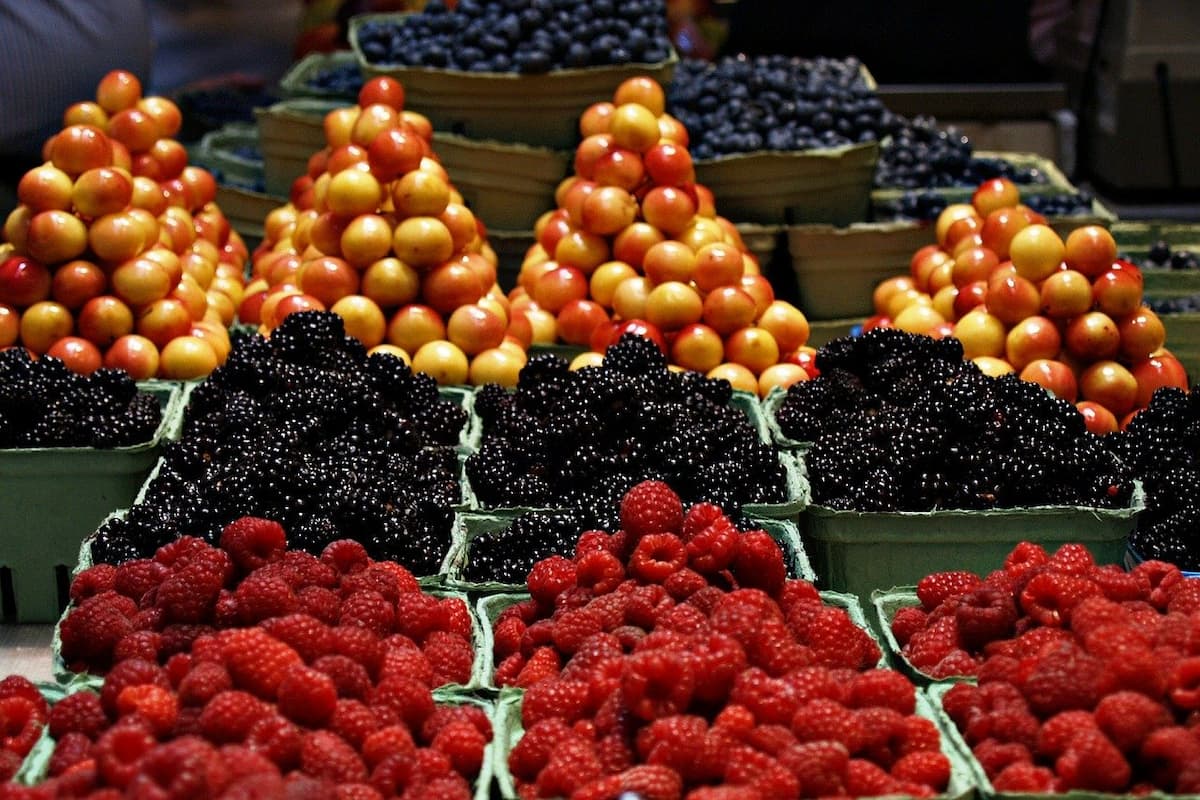 eliminare pesticidi frutta