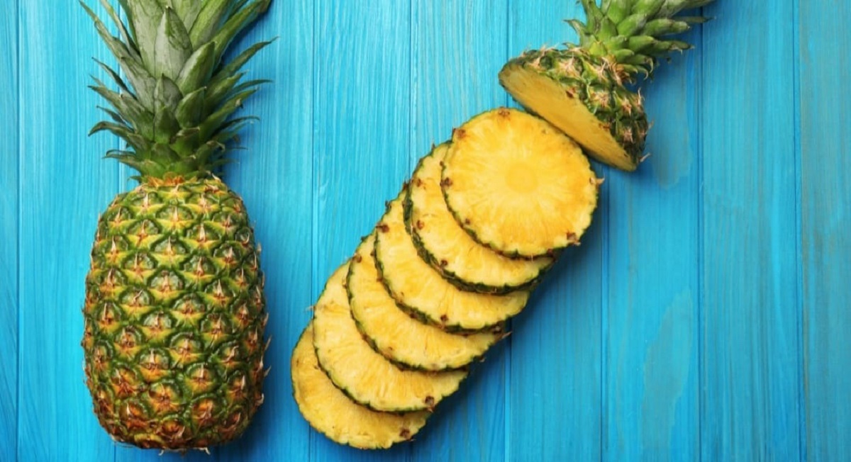 gambo di ananas contro ritenzione idrica