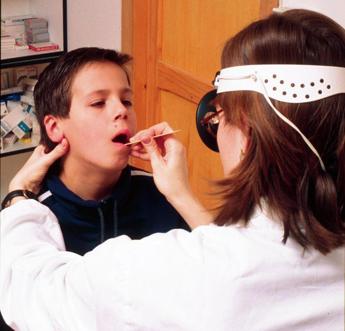 medicina a bergamo otorini a congresso nessuno e condannato a restare sordo 2