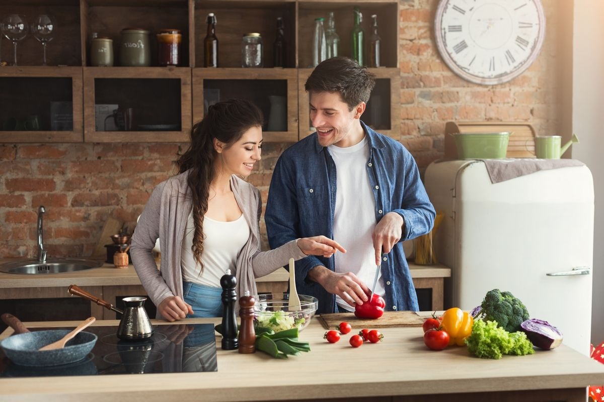 Fabbisogno calorico giornaliero uomo: come non ingrassare