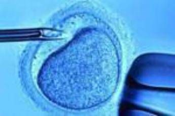 fecondazione mamme senza bombe ormonali con meno rischi aborto svolta per over 40 2