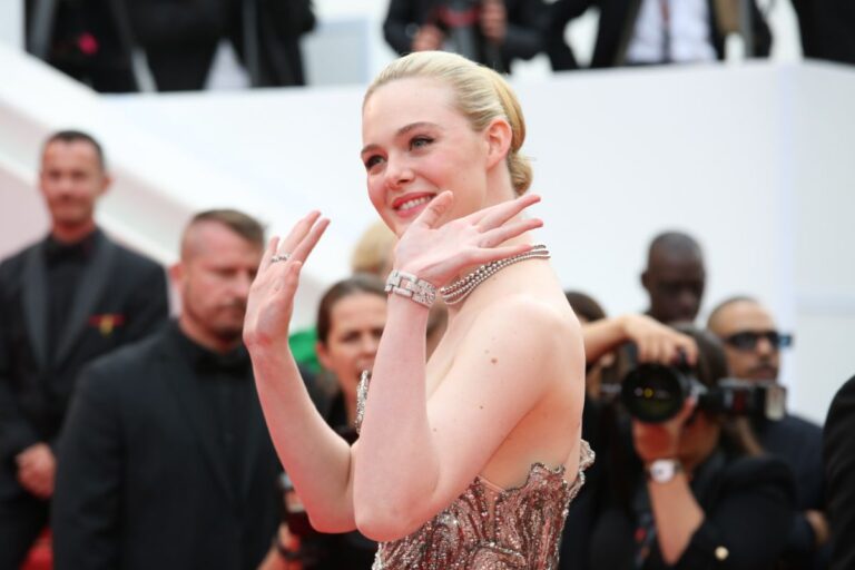 La beauty routine di Elle Fanning