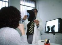 la crisi in medio oriente e il rischio di un aumento degli italiani che rinunciano a visite ed esami 2