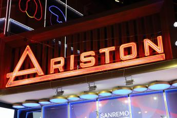 losteopata dei cantanti cosi li accompagno dalle prove al palco di sanremo 2