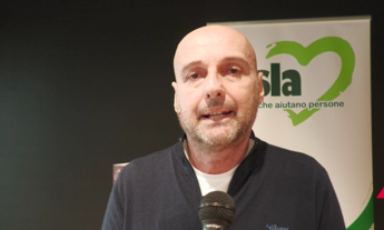 slafoof abbracciati da aisla e galbusera per ricerca su patologia senza cura 2
