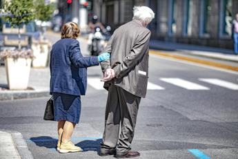 anziani gimbe in attesa del decreto 14 mln di italiani in continuo aumento 2