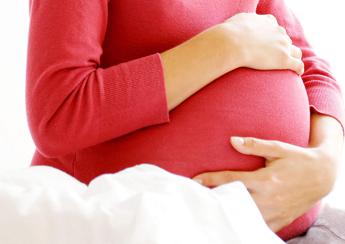stop ema farmaco contro parto prematuro rischio cancro nascituro 2