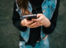 scuola smartphone vietato il pediatra ok nelle prime 2 ore 2