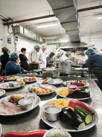 a saronno pazienti in dialisi ai fornelli con chef e menu da stelle 2
