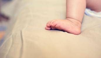 maternita surrogata associazione coscioni condanna coppia arezzo legge non retroattiva 2