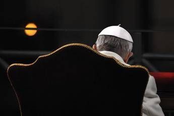 papa francesco e la causa della morte ecco perche la polmonite centra con lictus 2