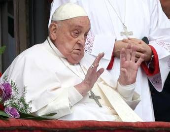 papa francesco e la facies hippocratica bassetti a pasqua il suo viso parlava chiaro 2