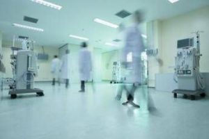 maternita e carriera infermiera e dottoressa raccontano la festa della mamma tra difficolta e sogni 2