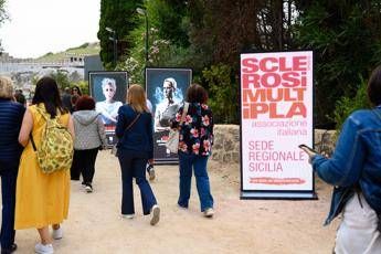 settimana sclerosi multipla da siracusa un messaggio forte dal teatro greco 2