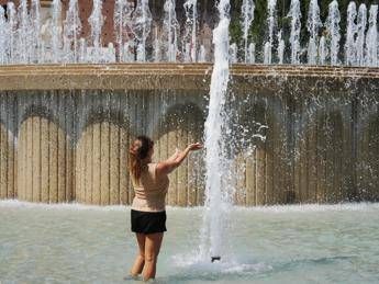 caldo oggi allerta arancione in 7 citta per le alte temperature 2