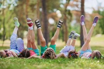 caldo pediatri bambini a rischio tra colpi di calore e disidratazione 3