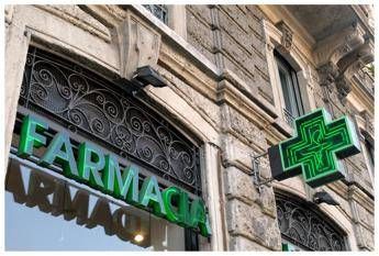 farmacie sciopero di 4 ore oggi a roma la protesta dei dipendenti sul contratto 2
