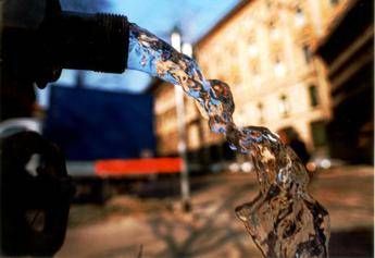 caldo urologi idratarsi anche per prevenire cistiti e calcoli 2
