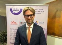 mici villa lilly italy campagna voci di pancia per rompere imbarazzo 2