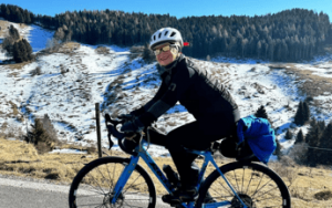 tumori al via sulle altezze del coraggio sfida sportiva in bici come medicina 2