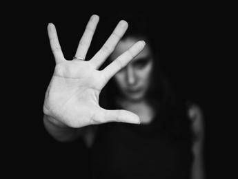 ordine degli psicologi labuso digitale e come quello fisico rischio di sindrome da stress post traumatico 2
