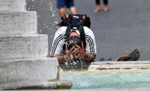 stretta del caldo sullitalia oggi 5 citta in allerta arancione domani saranno 8 2