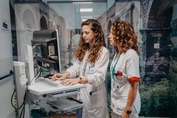 al gemelli art4art unisce arte e medicina per unesperienza di cura innovativa 2