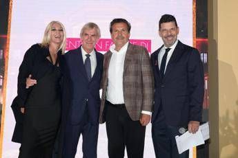 50 anni di italpol vigilianza a roma serata di solidarieta a favore di komen italia 2