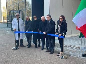 a milano inaugurato lieo 3 una casa da 40 milioni per la chirurgia hi tech anticancro 2