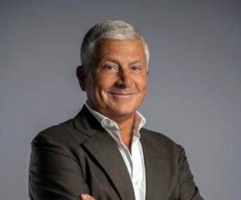 farmaceutica quando un side business diventa core business 60 anni di petrone group 2