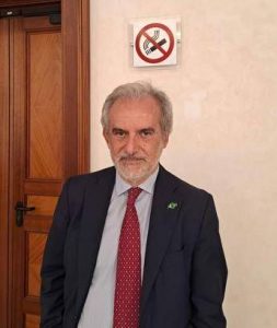 fumo perrone aiom in italia causa 93mila morti lanno strage che costa a ssn 25 mld 2