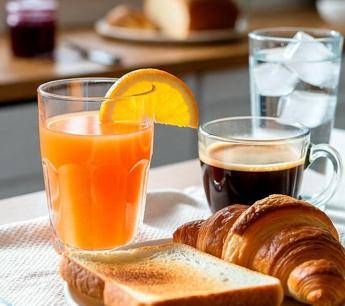 ecco le 6 bevande da evitare al mattino i pro e contro cosa dice limmunologo 2