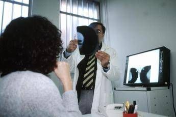 tumori al sud 15 donne cambia regione per chirurgia seno punte del 50 in calabria 2