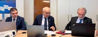 fumo al via campagna per aumentare di 5 euro prezzo sigarette obiettivo 50mila firme 2