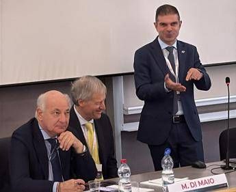 tumori esperti il 2 dei ricoveri e 4 dei decessi da interazioni tra farmaci 3