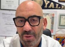 smartphone prima di dormire provoca problemi seri lallarme di bassetti 2