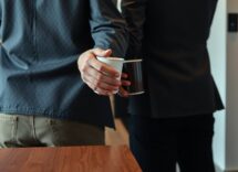 come fare small talk tecniche semplici per rompere il ghiaccio 1774773152