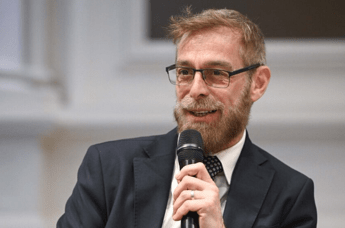 farmaceutica strozzi maeci impegno in internazionalizzazione imprese italiane 2