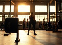 Come le donne aumentano massa e forza con l'allenamento di resistenza