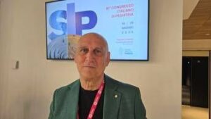 agostiniani sip cefalea digitale uno degli effetti collaterali dei social 2