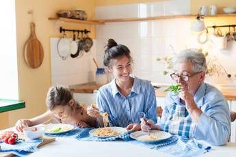 italiani e longevita due italiani su tre sanno cosa fare ma non si applicano 2