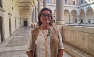 caregiver morutto importante che le persone con alzheimer non si sentano abbandonate 2