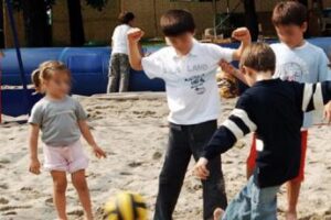 estate bimbi piu a rischio incidenti le regole per prevenirli 2